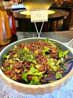 【BASILICOの朝食】キヌアのサラダもあるんだけど、キヌアの量が！ 多い！