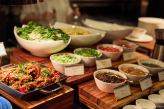 【BASILICOの朝食】イタリアンレストランと聞いていましたが、アジアンフード満載！