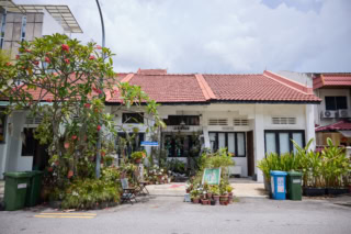 【THE INTAN】住宅街でひときわ目をひく、ザ・インタン。