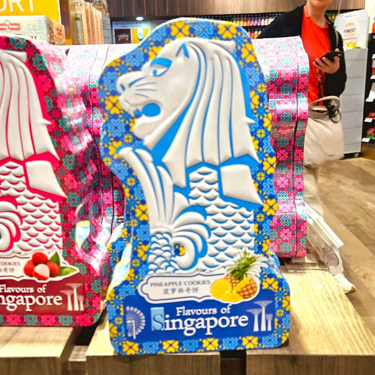 ベタみやげ④マーライオン型の何か