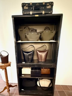 韓国のレザーブランド「TOUT Y EST」が日本に本格上陸！