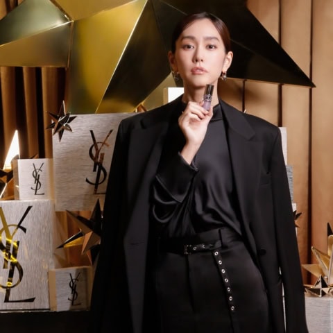 ホリデーのギフト選びには【YSL】を！桐谷美玲、山本美月ら、豪華ゲストが選んだ名品まとめ