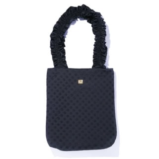 IRIS 47 ドット柄のブラック