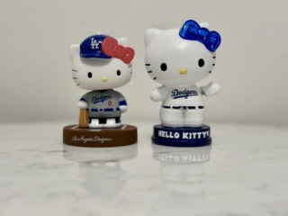 ここ数年はぬいぐるみやバッグなどですが、以前のHello Kitty Nightはキティのボブルヘッド人形がgiveawayだったそう。