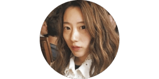 STYLIST 伊東牧子さん PROFILE_加藤かすみさんに師事後、独立。ミューズ界隈随一のギャル。ミーハーで新しいものをキャッチアップする研ぎ澄まされた感覚は唯一無二。「UKI UKI」のディレクターも務める。