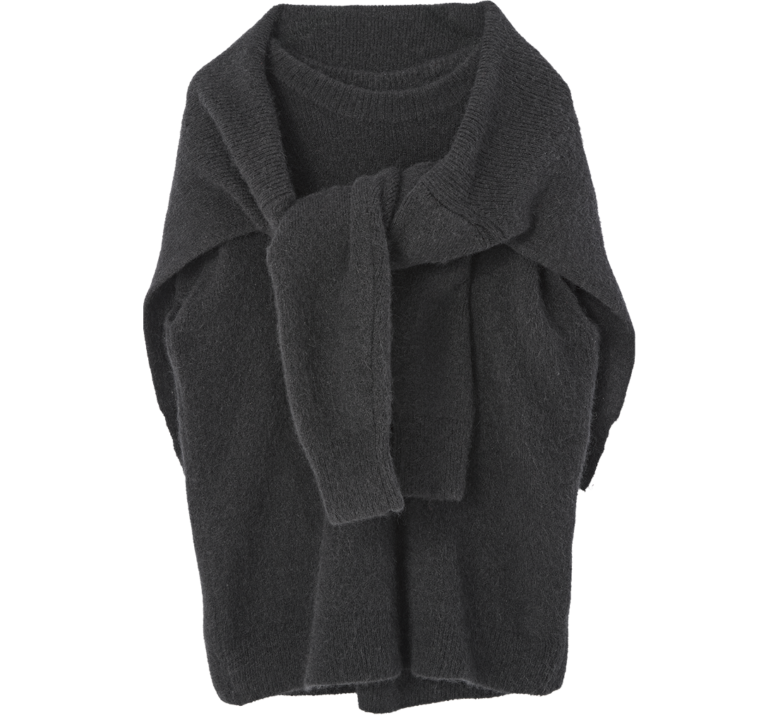 ニット¥59,400（イロット／ザ・ウォール ショールーム）