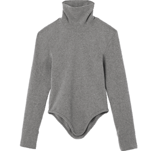 トップス¥20,900(パン)