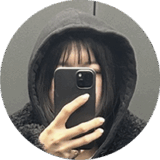 STYLIST 杉森美佑さん PROFILE_オトナミューズ編集部勤務を経て、フリーランスに。現在はメンズ雑誌からレディスまでマルチに手がけて、執筆に追われる日々を過ごしている。