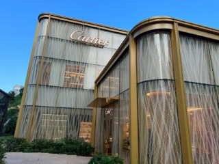 アメリと同じオン眉だったわたしが【パリ】でカルティエに入れなかった日。｜清水みさと旅行記