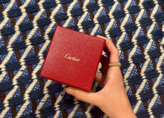 アメリと同じオン眉だったわたしが【パリ】でカルティエに入れなかった日。｜清水みさと旅行記