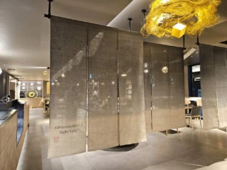 「金沢KOGEIナイトサロン」で伝統工芸に触れ、加賀棒茶&お菓子を味わう