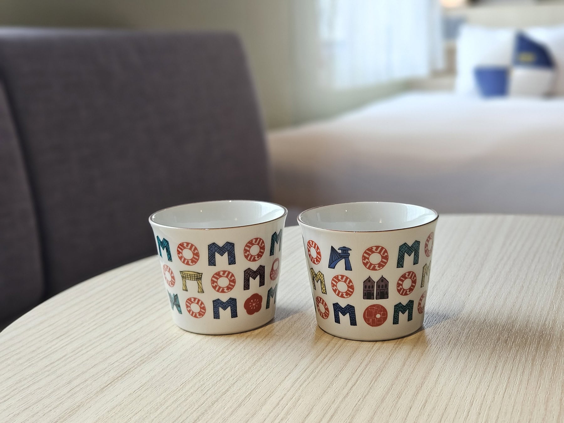 オリジナルデザインの九谷焼のそばちょこ