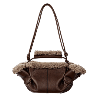 バッグ¥90,200（へリュー／ショールーム セッション）