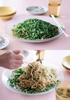 熱したごま油の香ばしさや黒酢のコクが、食欲を刺激。にらは細かく切って、中華麺とからまりやすくすると◎。