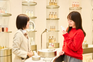 ブランド初となる待望のフレグランスライン「ReFa THE PERFUME」もデビュー!