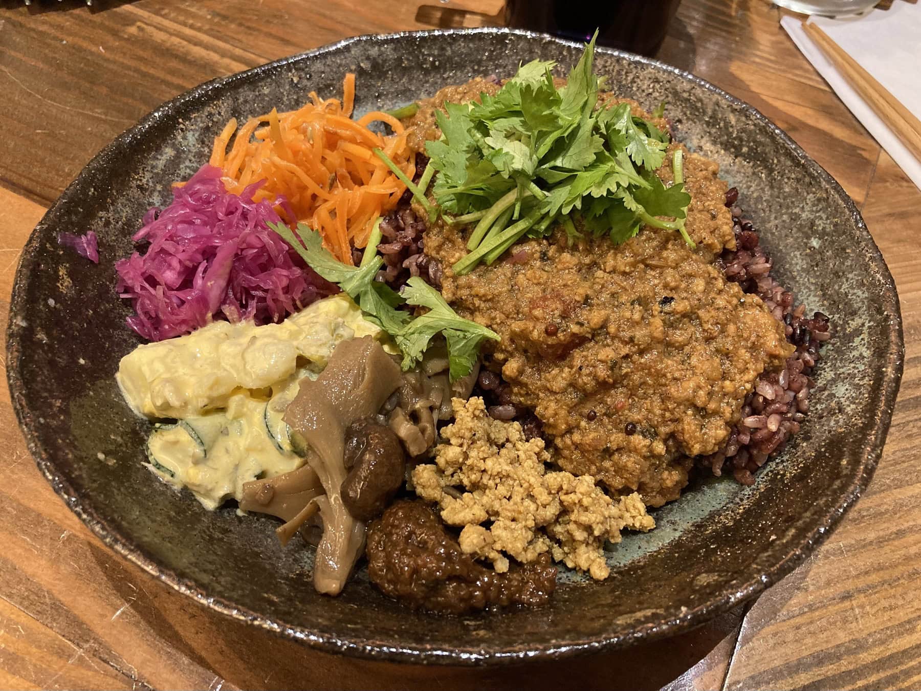 薬膳カリー ￥1,700※トッピングは各￥200