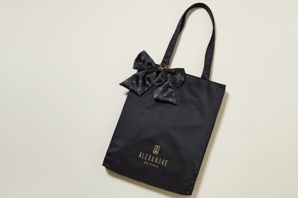 【付録】大きなリボンが可愛過ぎ!アレクサンドル ドゥ パリのトートバッグをチェック【sweet1月増刊号】