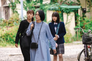 映画 「兄を持ち運べるサイズに」シーンカット001