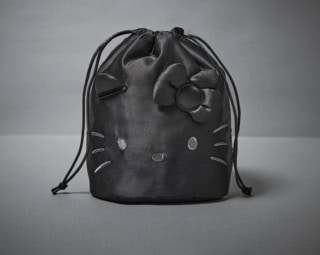 2026年1月増刊号付録　ハローキティ巾着ポーチ