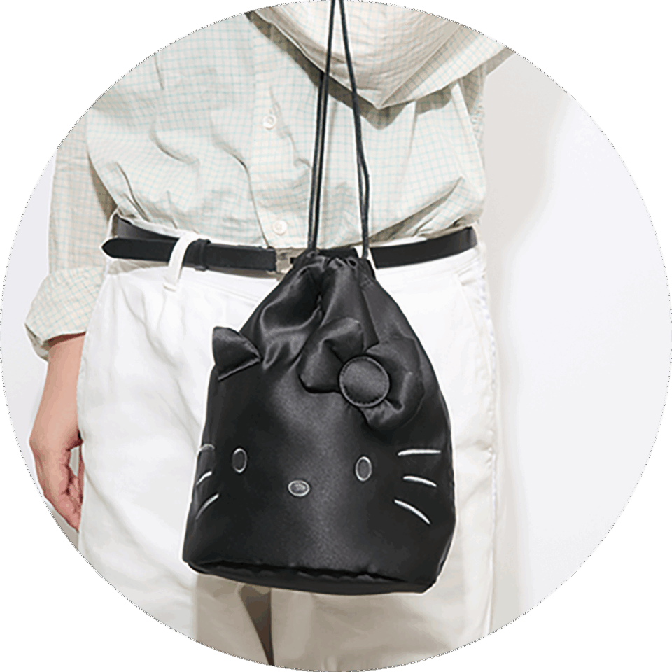 2026年1月増刊号付録　ハローキティ巾着ポーチ