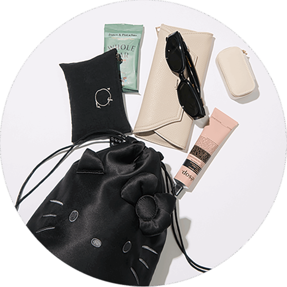 オトナミューズ1月号増刊号　光沢感がシックなフェイス巾着ポーチ