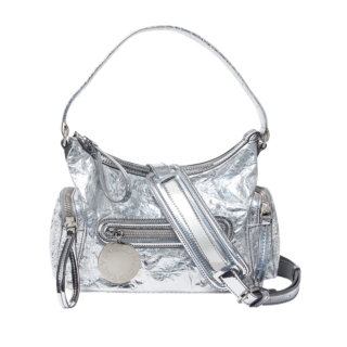 バッグ［H20×W27.5×D11㎝］¥194,700（ステラ マッカートニー／ステラ マッカートニー ジャパン）