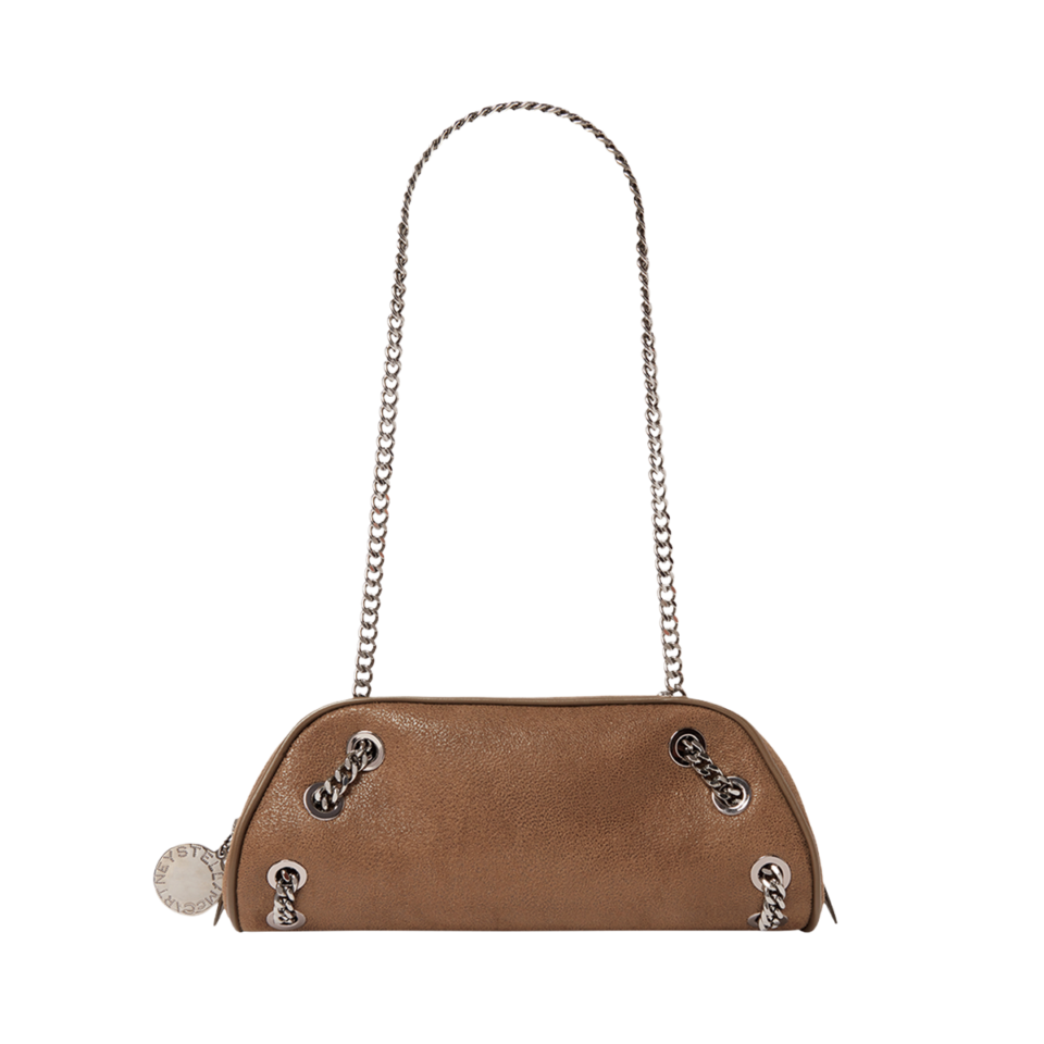 バッグ［H11×W26×D10㎝］¥155,100（ステラ マッカートニー／ステラ マッカートニー ジャパン）