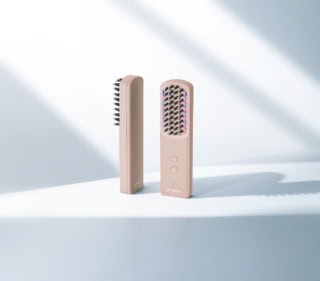 累計75万個突破*の美容家電ブランド【Brighte】の⼈気美顔器「ELEKI BRUSH＋」