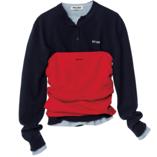 「カラーリングも素敵なんです」上から：ビスチェ¥138,600、ニット¥313,500、ポロニット¥258,500※全て予定価格（全てミュウミュウ／ミュウミュウ クライアントサービス）