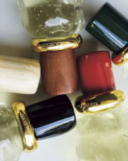 フレグランス〈ALCHEMIE〉〈COME WITH ME〉〈COLPO DI SOLE〉〈DEJA MINUIT〉〈ACQUA SALE〉100mL各¥70,400(全てボッテガ・ヴェネタ/ボッテガ・ヴェネタ ジャパン)