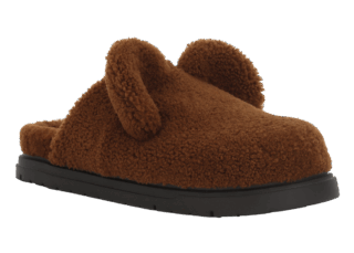 シアリング サボ サンダル¥200,200（フェンディ／フェンディ ジャパン）