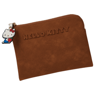 スエードポーチ ¥7,700（スピック＆スパン／スピック＆スパン ルミネ有楽町店）© ’25 SANRIO CO., LTD. APPR. NO. L664019