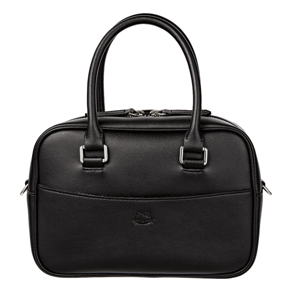 レザーボストンバッグ¥19,800（スピック＆スパン／スピック＆スパン ルミネ有楽町店）© ’25 SANRIO CO., LTD. APPR. NO. L664019