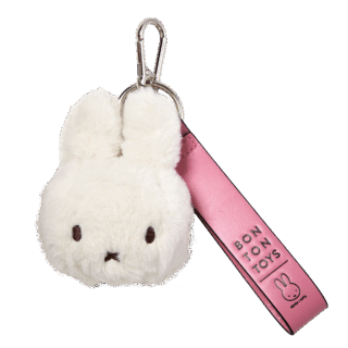 ミッフィーのチャーム ¥3,740(マークスインターナショナル/キデイランド原宿店) ©Mercis bv