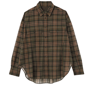 透け感が女性らしい1枚。¥26,400（マルティニーク／マルティニーク ルミネ横浜）