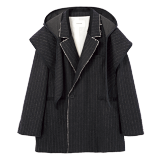 切りっぱなしディテールがGOOD。ジャケット¥35,200(メゾンスペシャル/メゾンスペシャル 青山店)