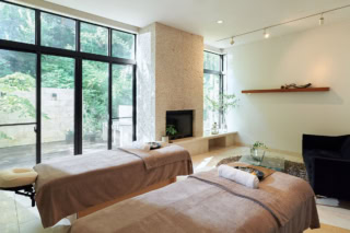 chaleur⁺ 南⻘⼭本店 サロン情報