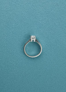 リング［PT×DIA］¥1,387,000〜（ハリー・ウィンストン／ハリー・ウィンストン クライアントインフォメーション）