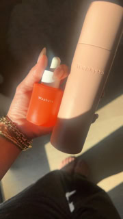 いろいろ試すけど、なくなると必ず買うのがワフィトの化粧水と美容オイル。日本帰国時に購入します。