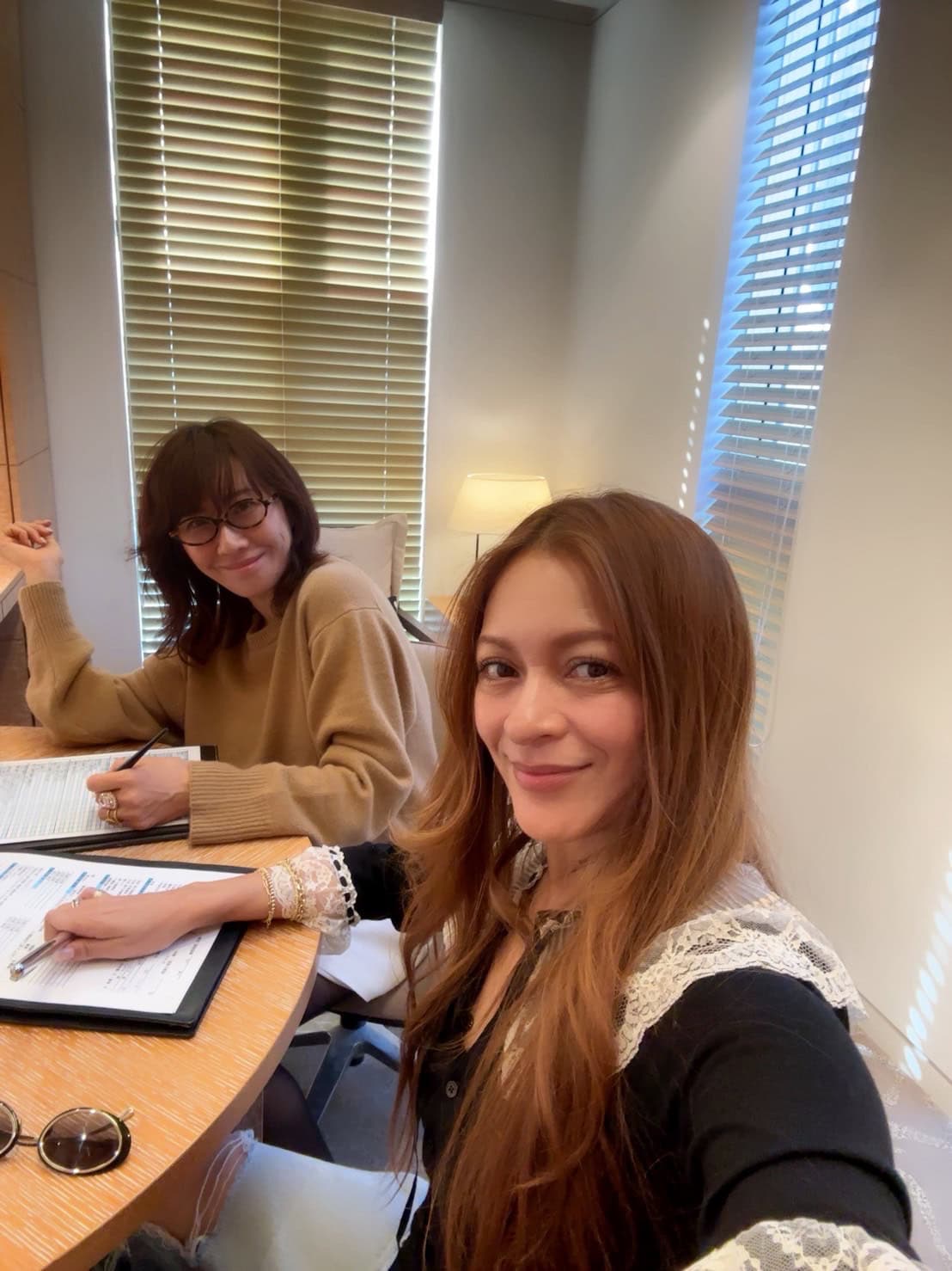 ゆみえ先生とともに松倉クリニック代官山で血液検査。長年通っているので過去の検査と比べながら診察していただきます。