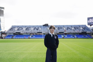 【NZメモ】ラグビーの聖地として知られる「イーデン・パーク」は、オークランドにある国内最大のスタジアム。ナショナルチーム「オールブラックス」はニュージーランド国民の誇りなのです。