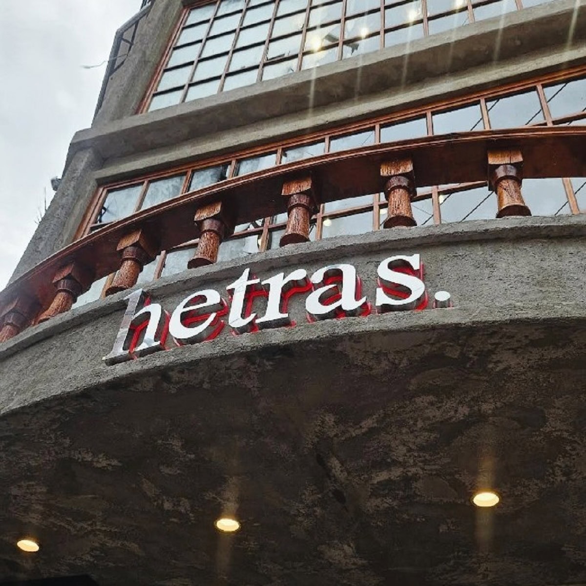 Hetras.（ヘトラス）