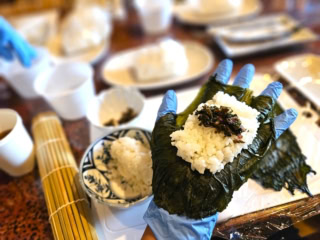 自分で作ったおすしはおいしさもひとしお!