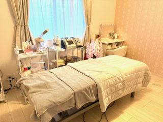 大阪茨木市のメディカルサロン「ルメージュ」