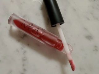 ミネラルデューリップエッセンス 全2色 各¥3,663(MiMC)※2026年1月29日発売