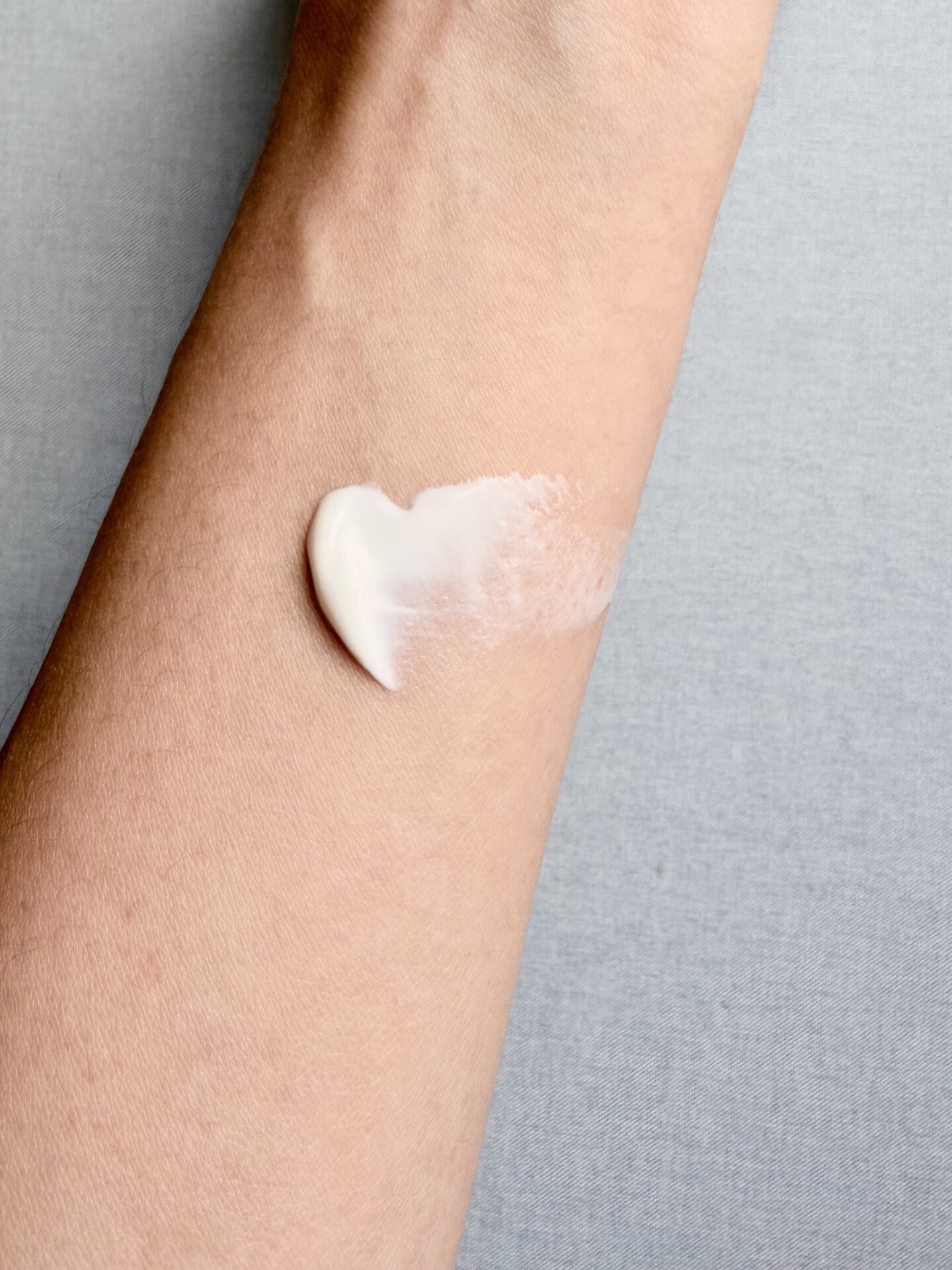 カネボウ クリーム イン デイⅡ ［医薬部外品］SPF30・PA+++ 40g ¥9,350（カネボウインターナショナルDiv.）