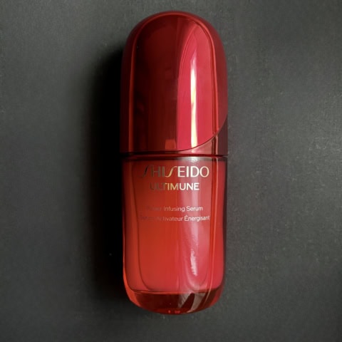 「老化の進行にアプローチ」40代美容エディターの2025年最リピートコスメ【SHISEIDO アルティミューン】