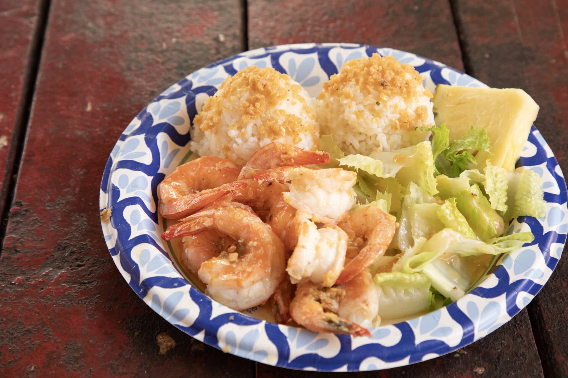 一番人気のバターガーリック。ガーリックたっぷりだから、食べ終わったあとは人にも会いにくくなるけど、みんなで食べれば問題なし♡ 食べ終わったあと、胃がずっしり重たくならないのもうれしいところ