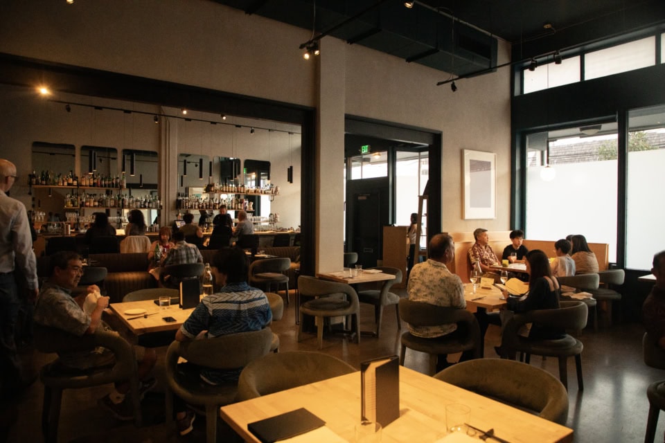 ハワイで一番忙しいシェフと言われている地元出身の有名シェフが腕を振るうお店