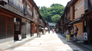 ⼯芸体験は、金沢と言えば必訪のひがし茶屋街にて。